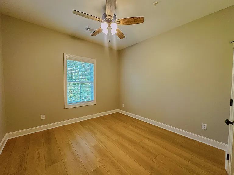 4063 Maranatha Ln — Photo 7