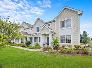 39710 N Warren Ln, Beach Park, IL 60083