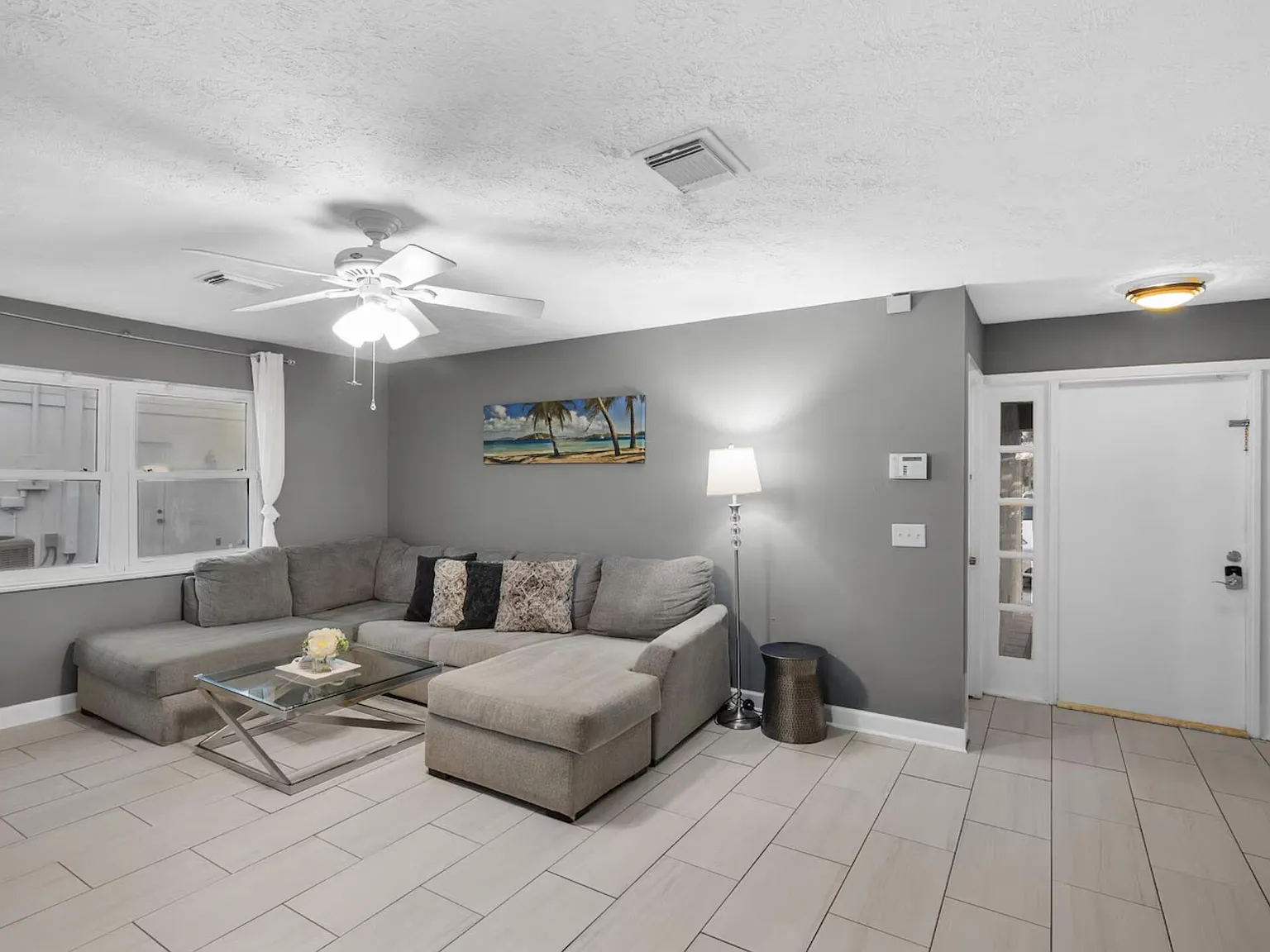 2 bed, 2.0 bath, 1386 sqft, $10,000 — Photo 4