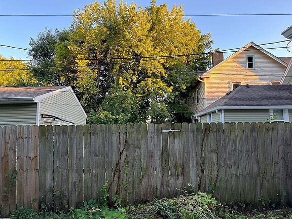 4th image of 637 N Hamilton Ave
