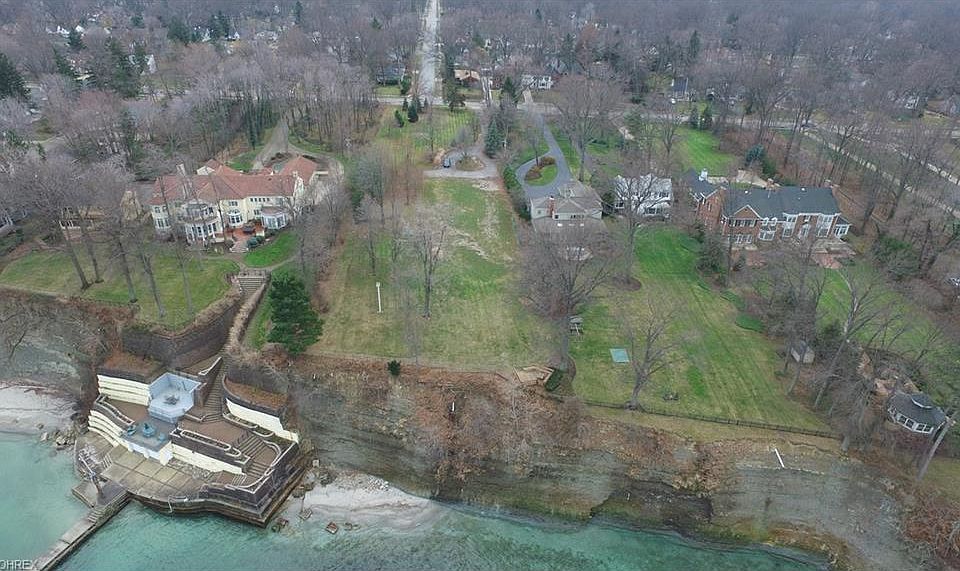 24300 Lake Rd, Bay Village, OH 44140 Zillow