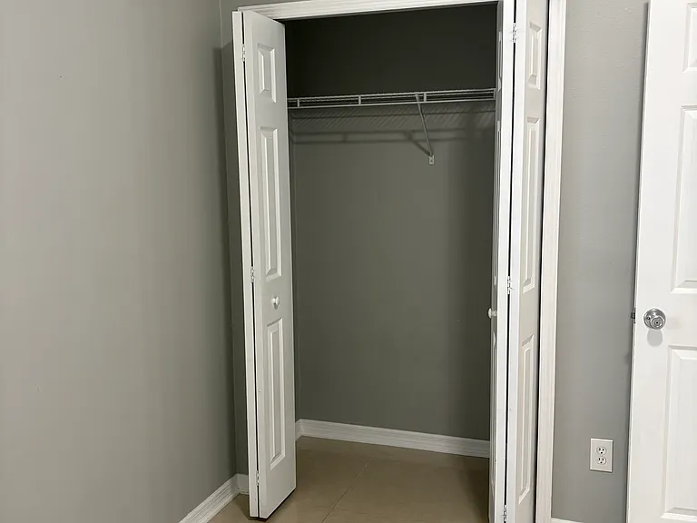 18139 Leafwood Cir — Photo 27