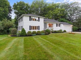 415 Mount Airy Dr, Rochester, NY 14617