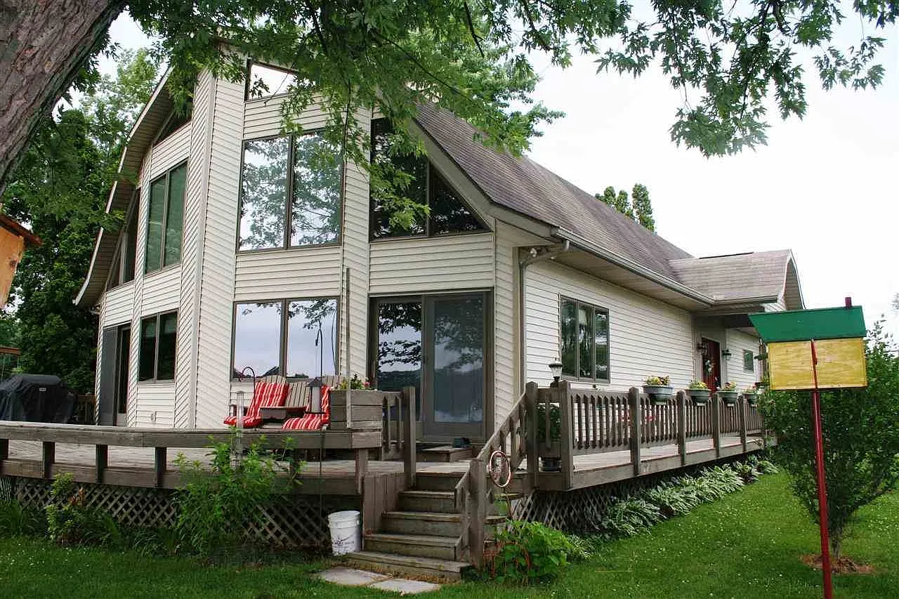 4775 N 295 W photo 1