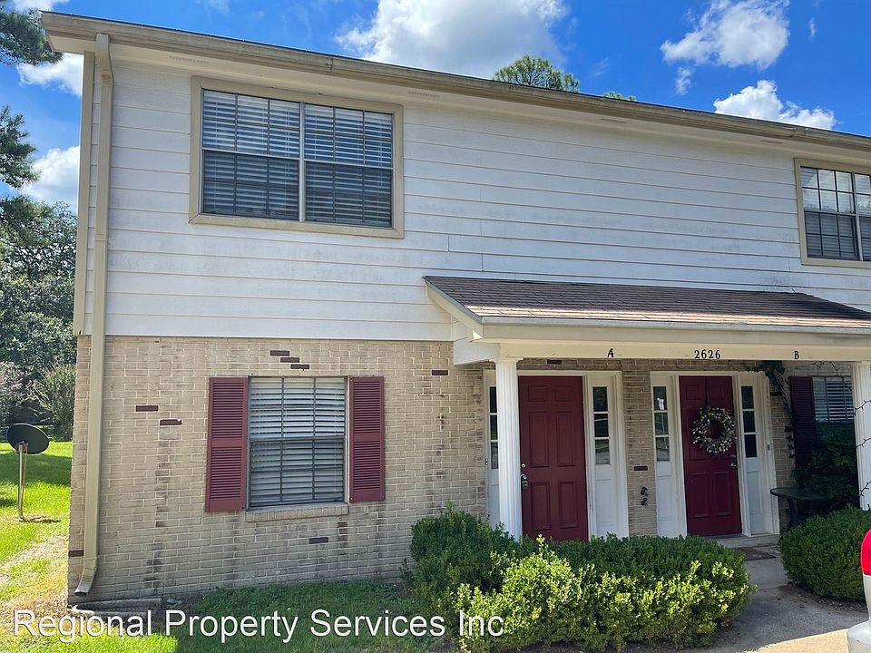 1st image of 2626A Old Bainbridge Rd #11467414
