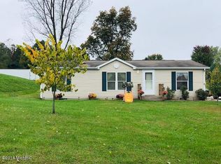 3946 Heather Ln, Watervliet, MI 49098
