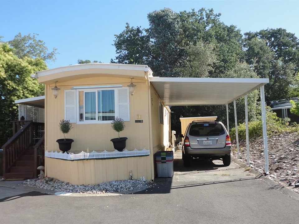 1st image of 16 Shady Oaks Dr