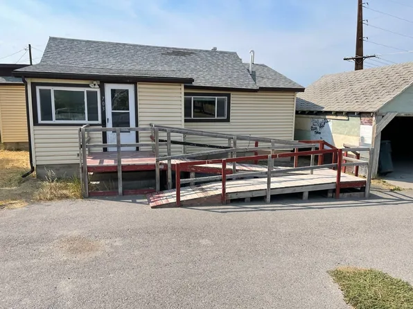 703 Cedar St, Helena, MT 59601