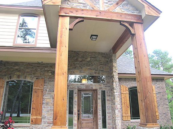 3rd image of 22210 Meadowsweet Dr