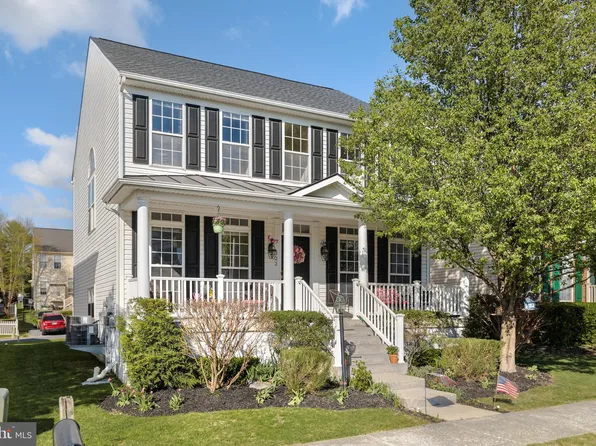 222 Shoe Buckle Ct, Stephens City, VA 22655