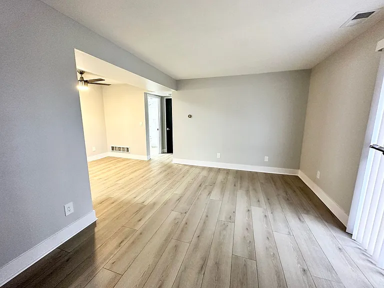 CherryVale Apartments — Photo 65