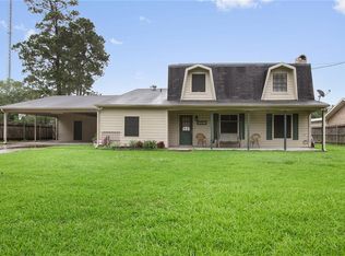 1308 E Holly Hill Cir, Westlake, LA 70669