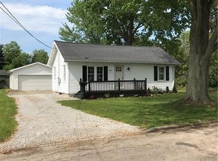 493 W Liberty St, Geneva, OH 44041