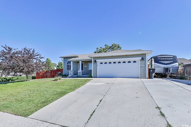 2nd image of 8631 W Sweetgum Dr
