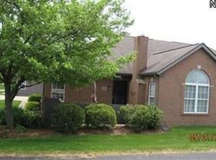 4364 Hunters Chase Ln, Wooster, OH 44691