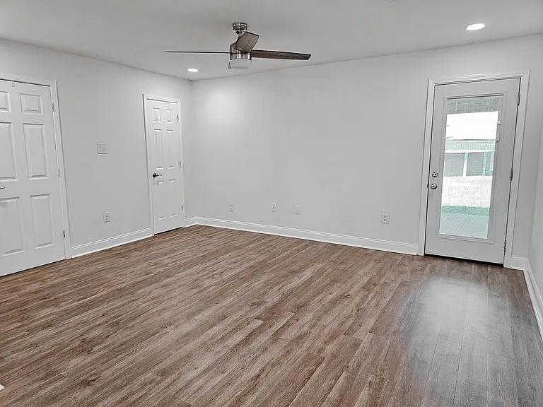 6921 Bamberry St — Photo 5