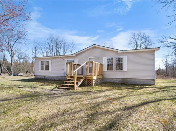 4638 W Mena Creek Xing, White Cloud, MI 49349