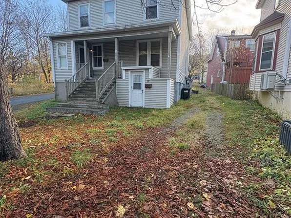 13 Topsail Road, St John’s, NL A1E1C6