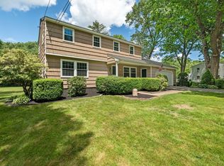 91 Forest Rd, Salisbury, MA 01952