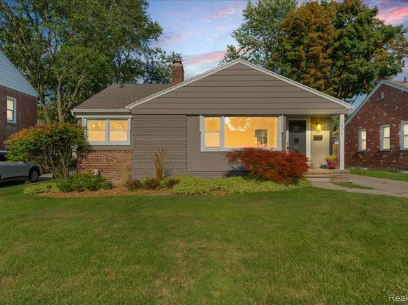 2406 Benjamin Ave, Royal Oak, MI 48073