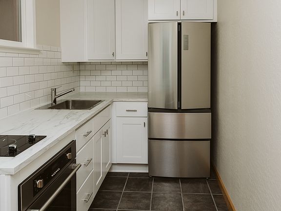 2nd image of 7959 Bella Vista Dr