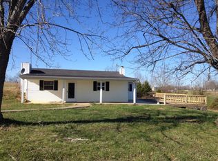 4690 Bennett Rd, Cookeville, TN 38506