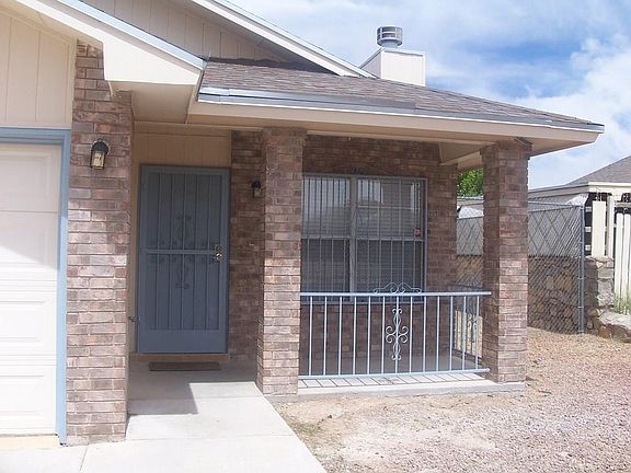 3rd image of 12569 Carlos Bombach Ave