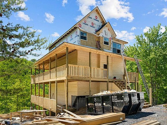 3rd image of 1633 Pinestand Ridge Way