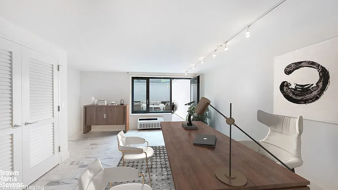 180 Franklin Avenue — Photo 4