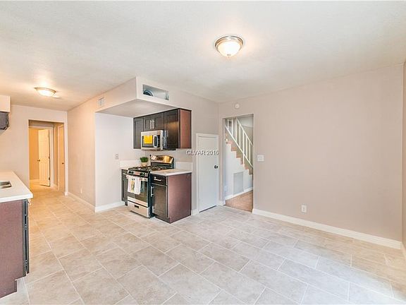 5th image of 4466 Buena Vista Dr