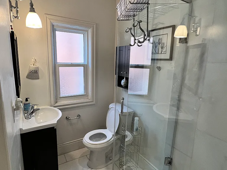 43 Burnfield Ave — Photo 10