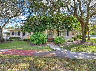 1260 S Greenway Dr, Coral Gables, FL 33134