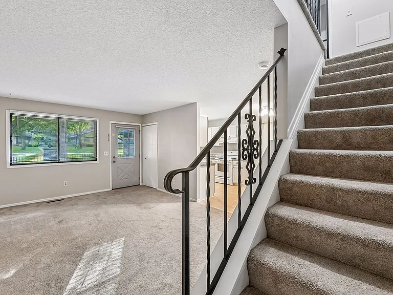 13316 Zenith Ln — Photo 15