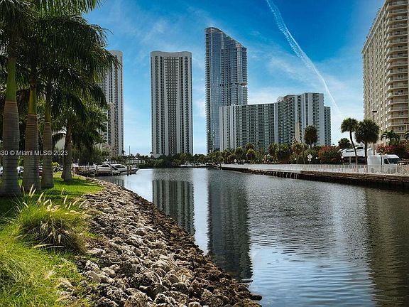 2nd image of 400 Kings Point Dr APT 314