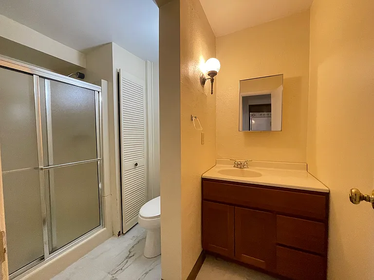 133 2nd St #1 — Photo 14