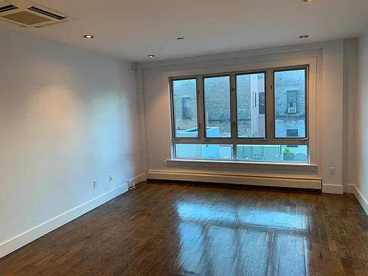 Rented by Flatiron Real Estate Advisors LLC | media 6