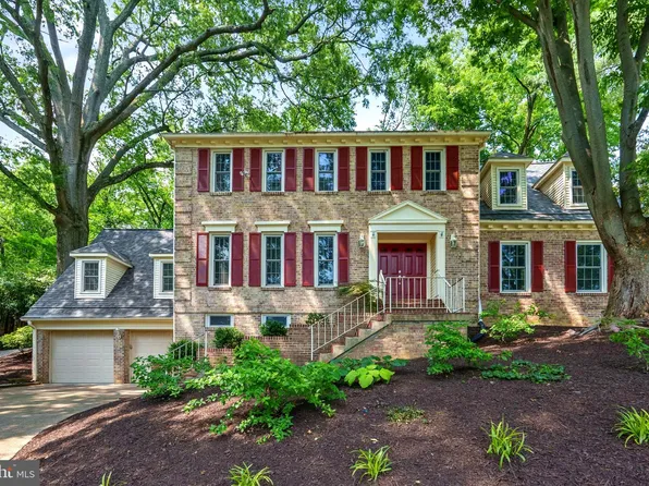 2014 Mason Hill Dr, Alexandria, VA 22307