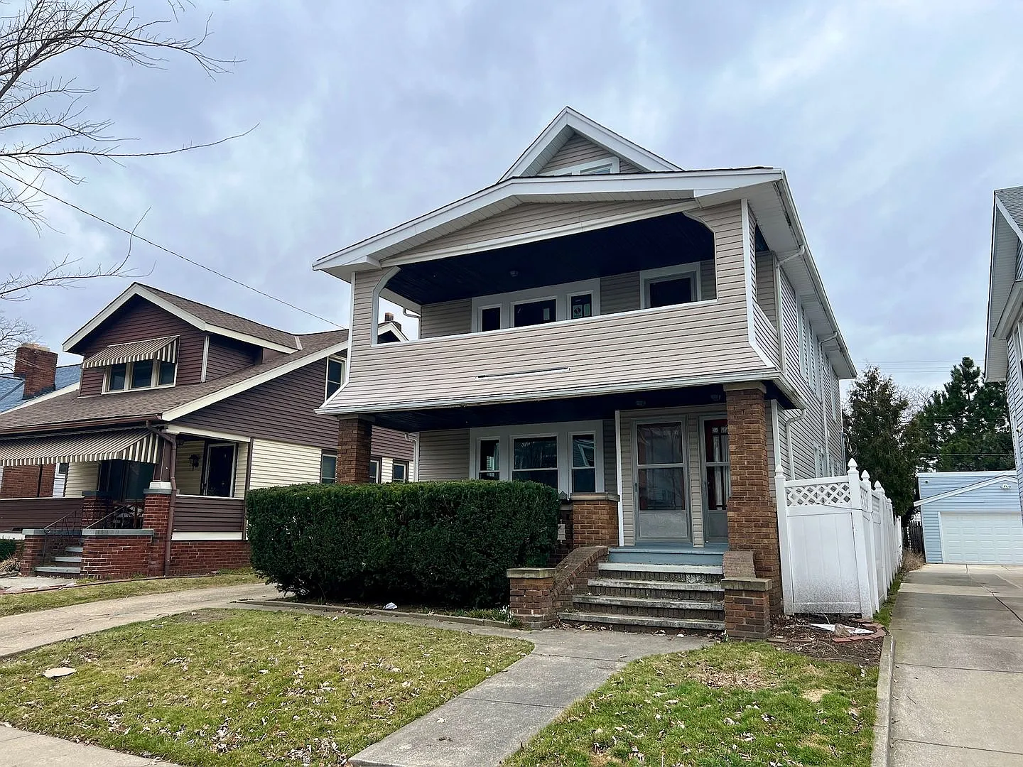 2068 Waterbury Rd — Photo 1