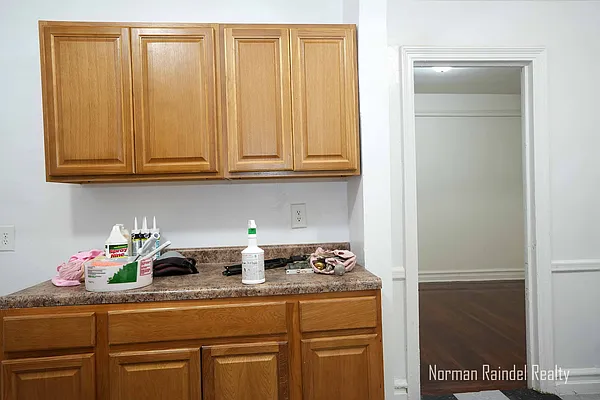 Rented by Norman Raindel, LREB | media 8