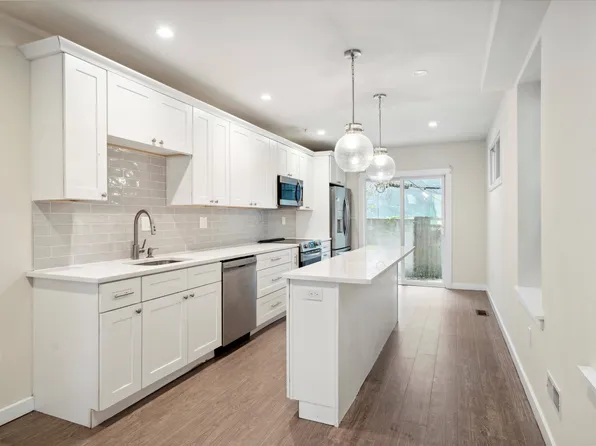 1826 W Montgomery Ave, Philadelphia, PA 19121