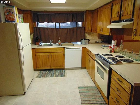 2nd image of 5403 NE 64th Ave