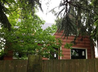 1214 NE 75th St, Seattle, WA 98115