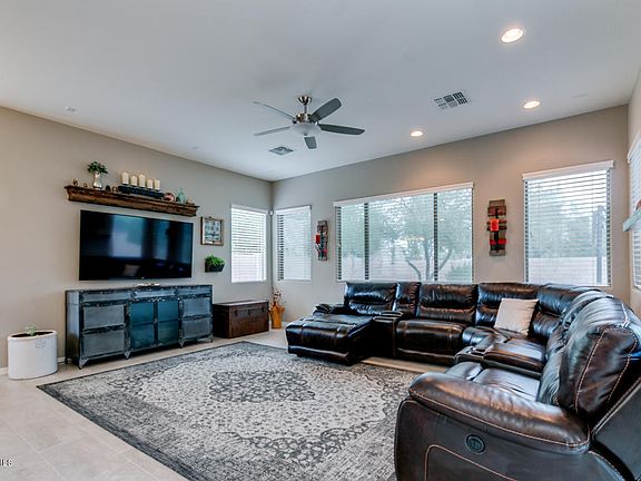 4th image of 42825 N 45th Dr