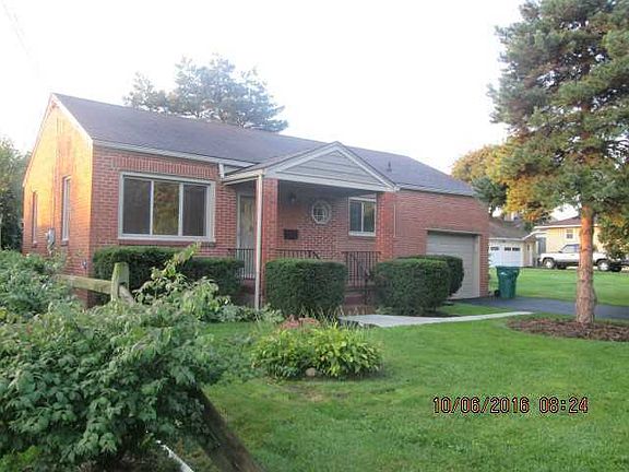 2nd image of 6 Santus Dr