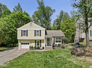 90 Birch Rill Dr, Alpharetta, GA 30022