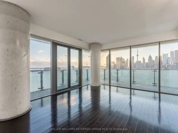 70 Distillery Ln, Toronto, ON