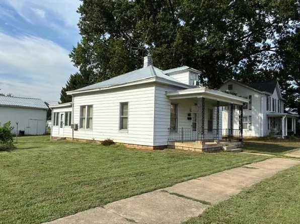 132 S Mulberry St, Rising Sun, IN 47040