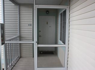 1450 Wildwood Lakes Blvd APT B104, Naples, FL 34104