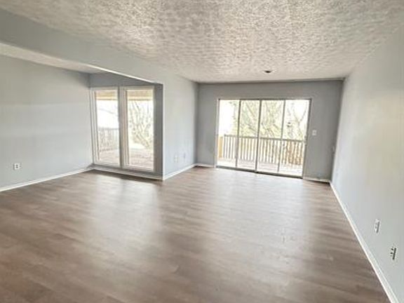 4th image of 2414 King Ave