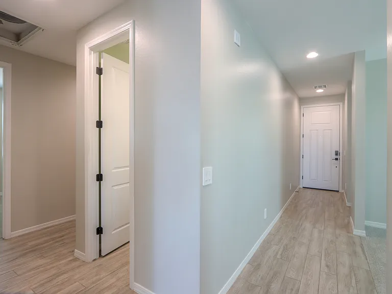 35879 W Santa Barbara Ave — Photo 7